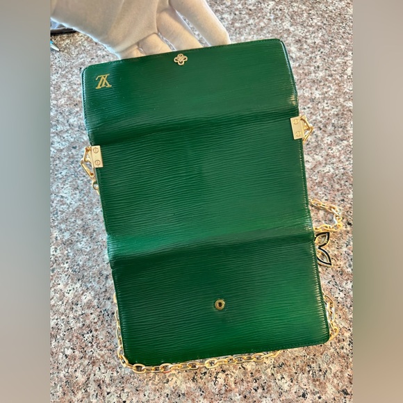 Louis Vuitton Epi Porte Tresor International Leather Trifold Wallet converted - Picture 7 of 15